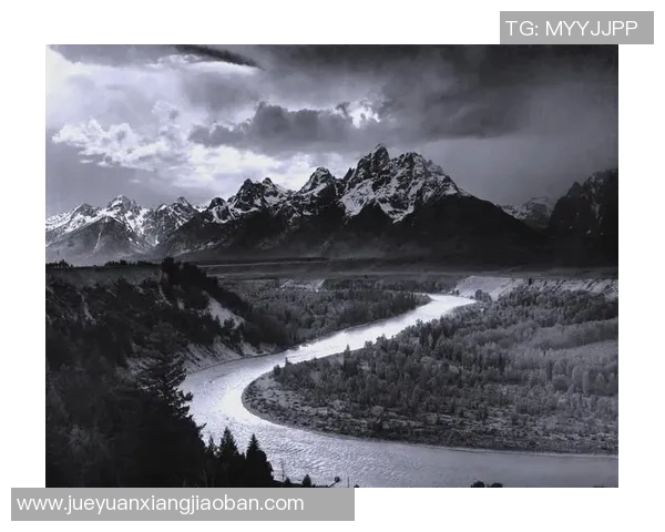 亚当斯的传奇人生与时代交错的辉煌历程探秘